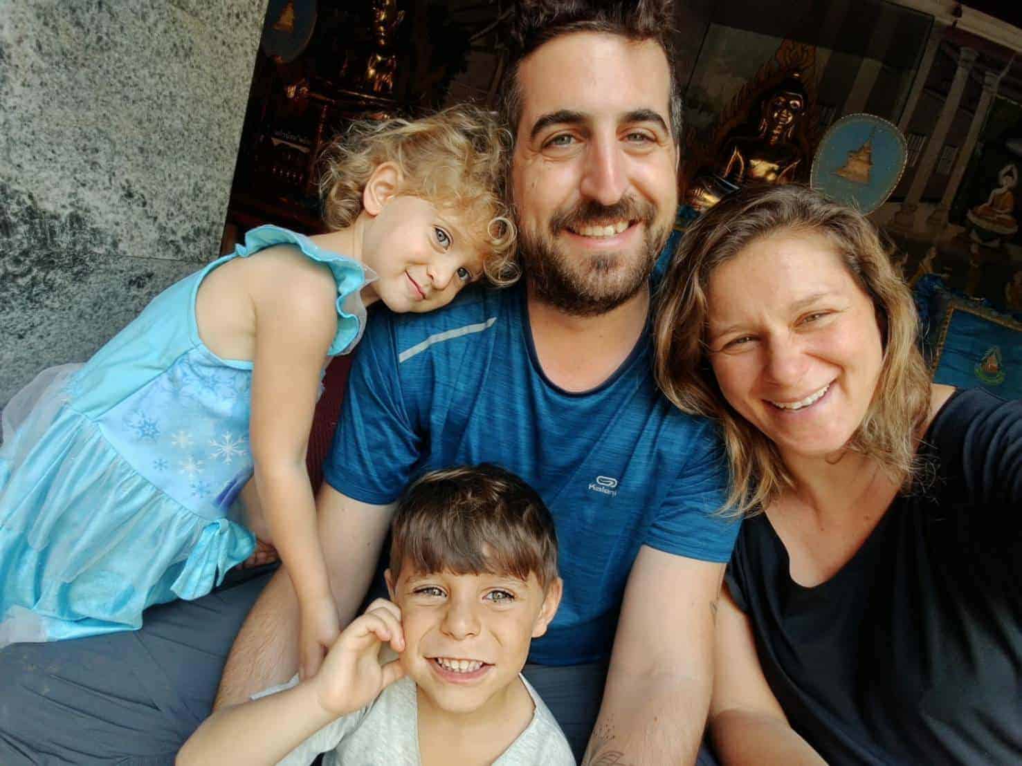 לחזור. להישאר.